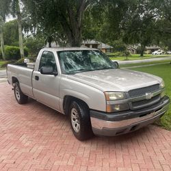 2005 Chevrolet pickup, 8ft Bed