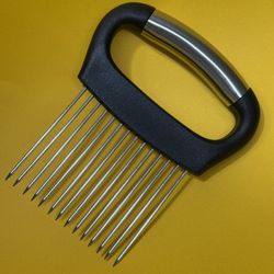 Onion Slicer / slicing kitchen gadget 