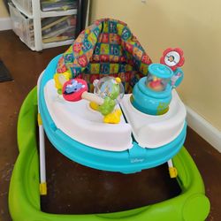 Winnie The Pooh Walker
