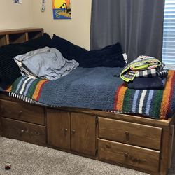 Twin bed