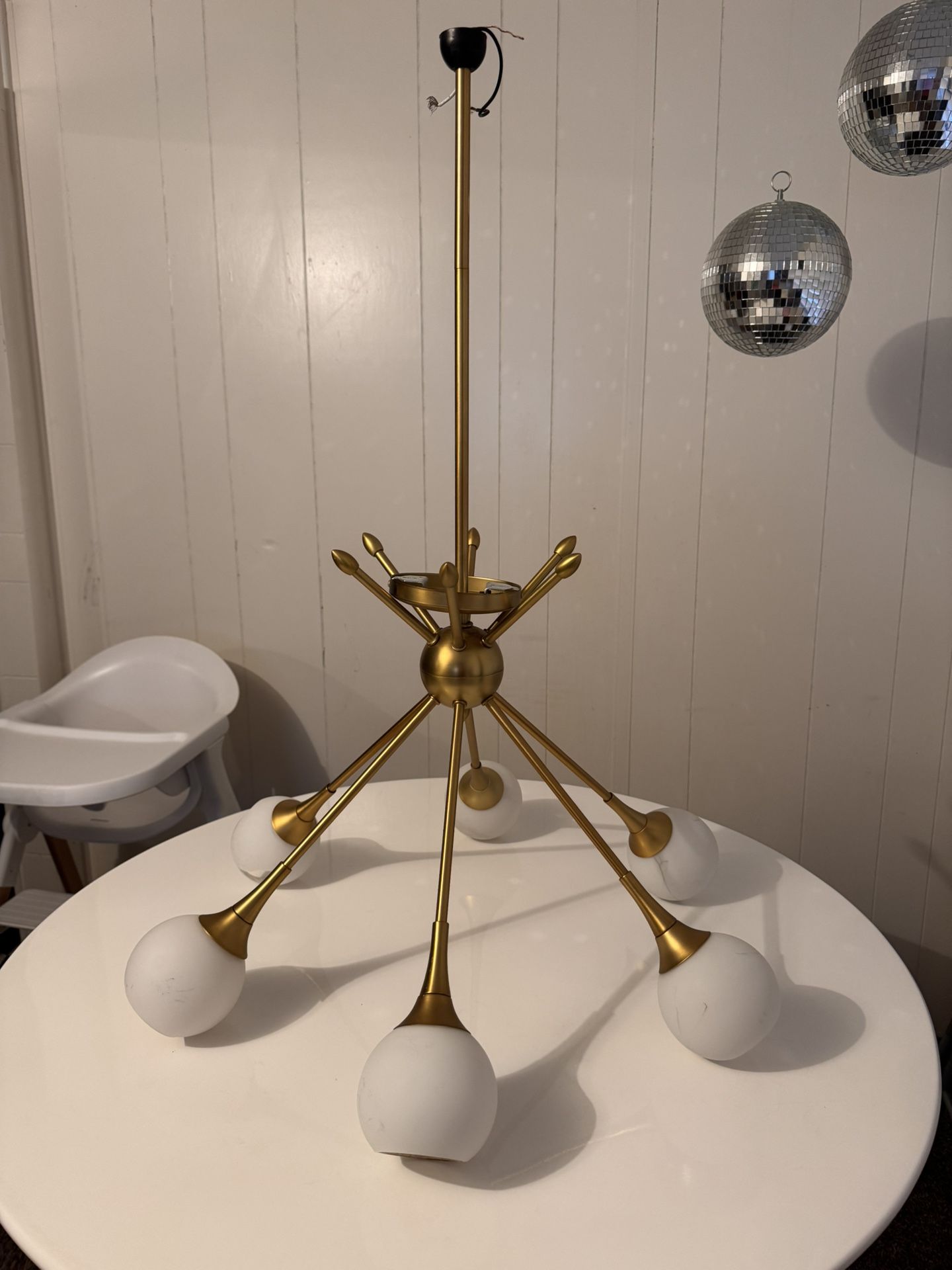 Chandelier 