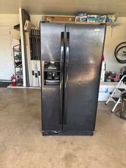 Whirlpool Side-by-Side Refrigerator with Ice Maker