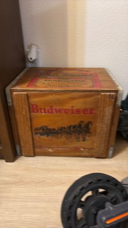 Budweiser crate