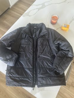 Men’s XL North Face Down Jacket