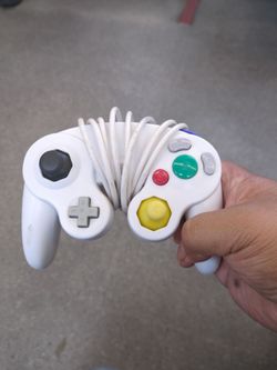 Custom White GameCube Style Controller (Third-Party)