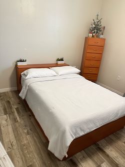 Full Platform Bed with Storage Headboard with out mattress & 6-Drawer Chest – Good Condition