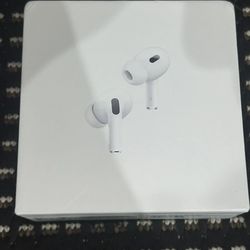 Apple AirPods Pro 2nd Generation with MagSafe Wireless Charging Case (USB‑C).