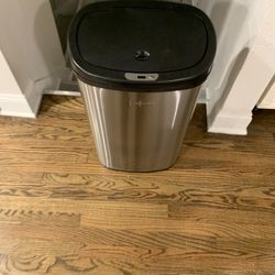 Stainless Steel Trash Can 