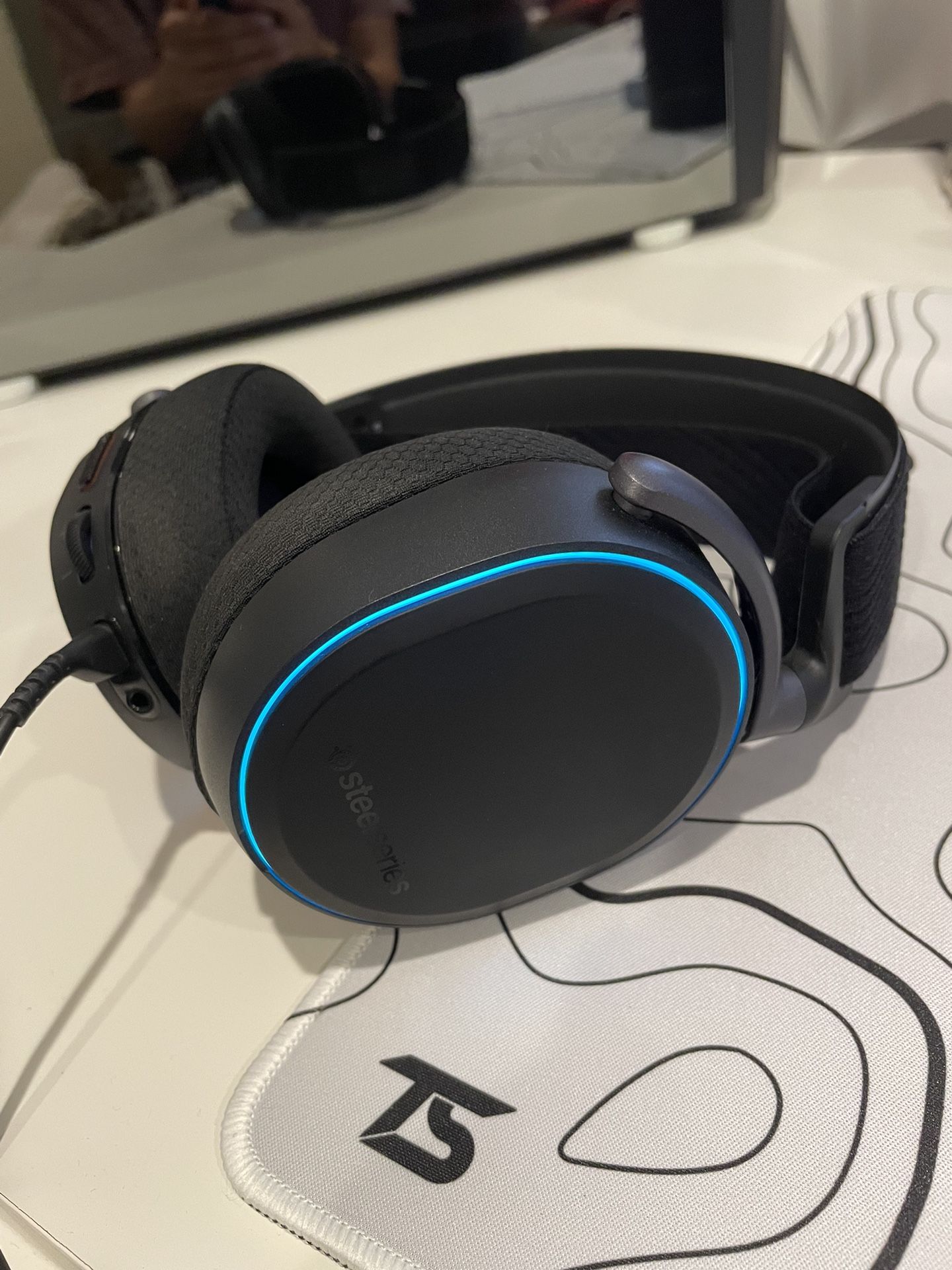 Steelseries Arctis Pro Wired Gaming Headset GOOD CONDITION