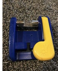 Mighty Tite - Ultimate Car Seat Belt Tightener - Children Safety 60 lbs