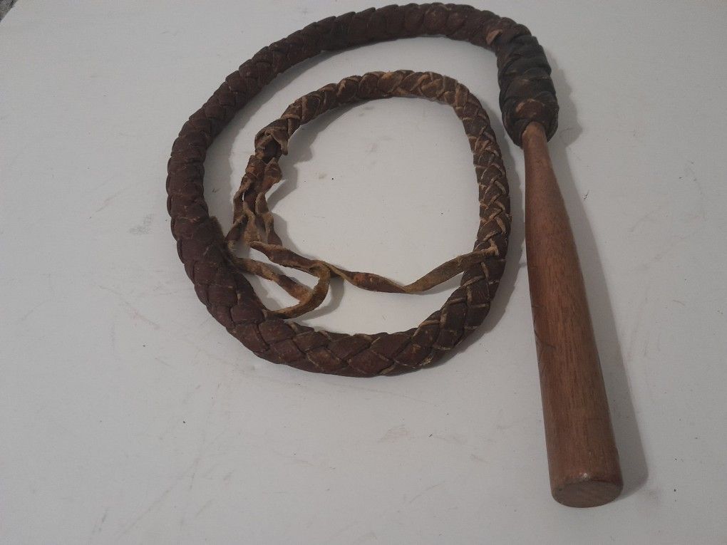 6 Ft Bullwhip 1.5 Foot Handle