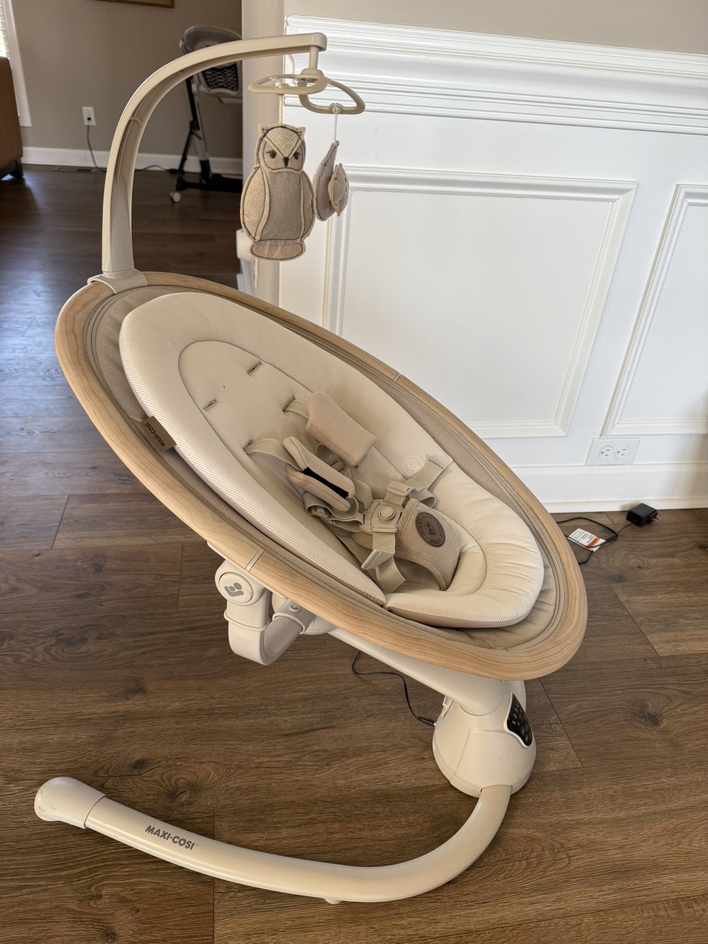 Maxi Cosi Cassia Baby Swing - Oat