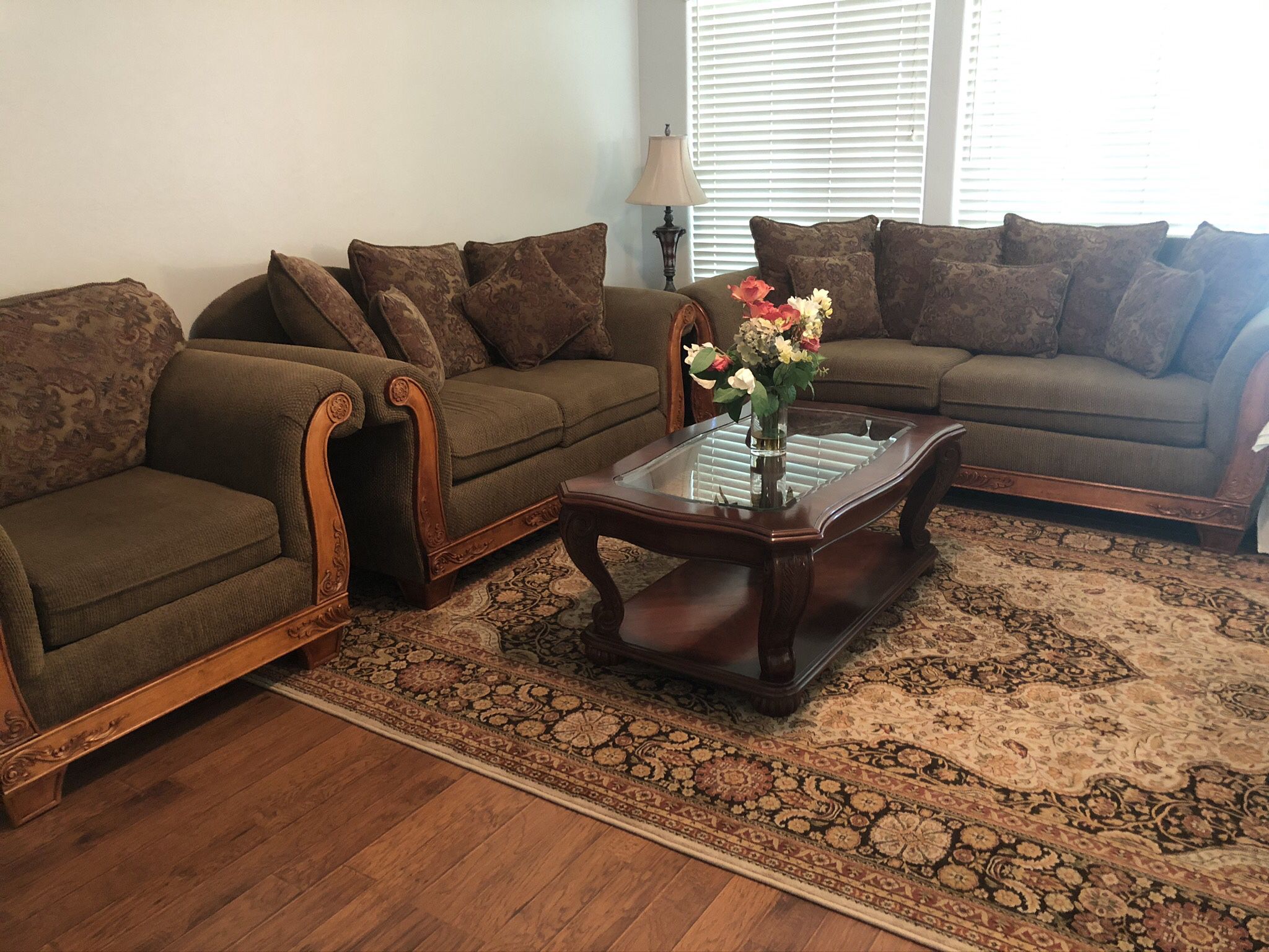 Complete Sofa Set With Tables