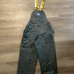 Viking Journeyman PVC Bib Overalls – Size Medium – Oil Resistant