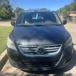 2011 Volkswagen Royal Handicap Van