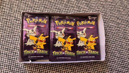 2023 Trick or Trade mini packs of Halloween Pokemon Cards