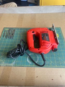 Black and Decker corded jig saw