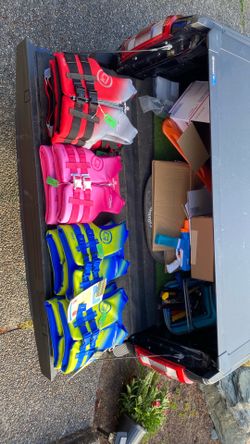 O’Brien Life Jackets 50-90 Pounds Brand New