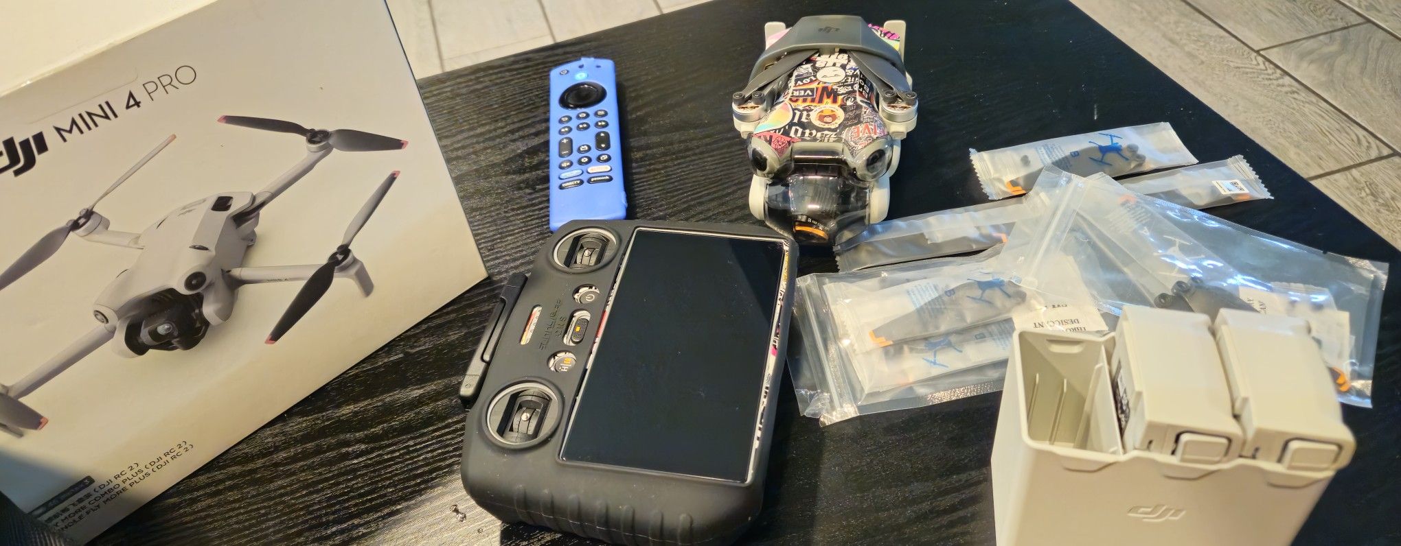 Dji Mini 4 Pro Fly More Combo