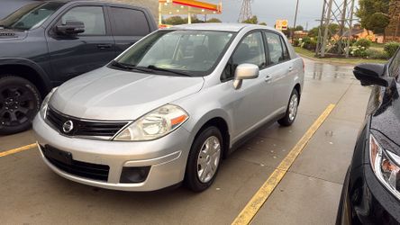 2010 NISSAN VERSA FOR SALE
