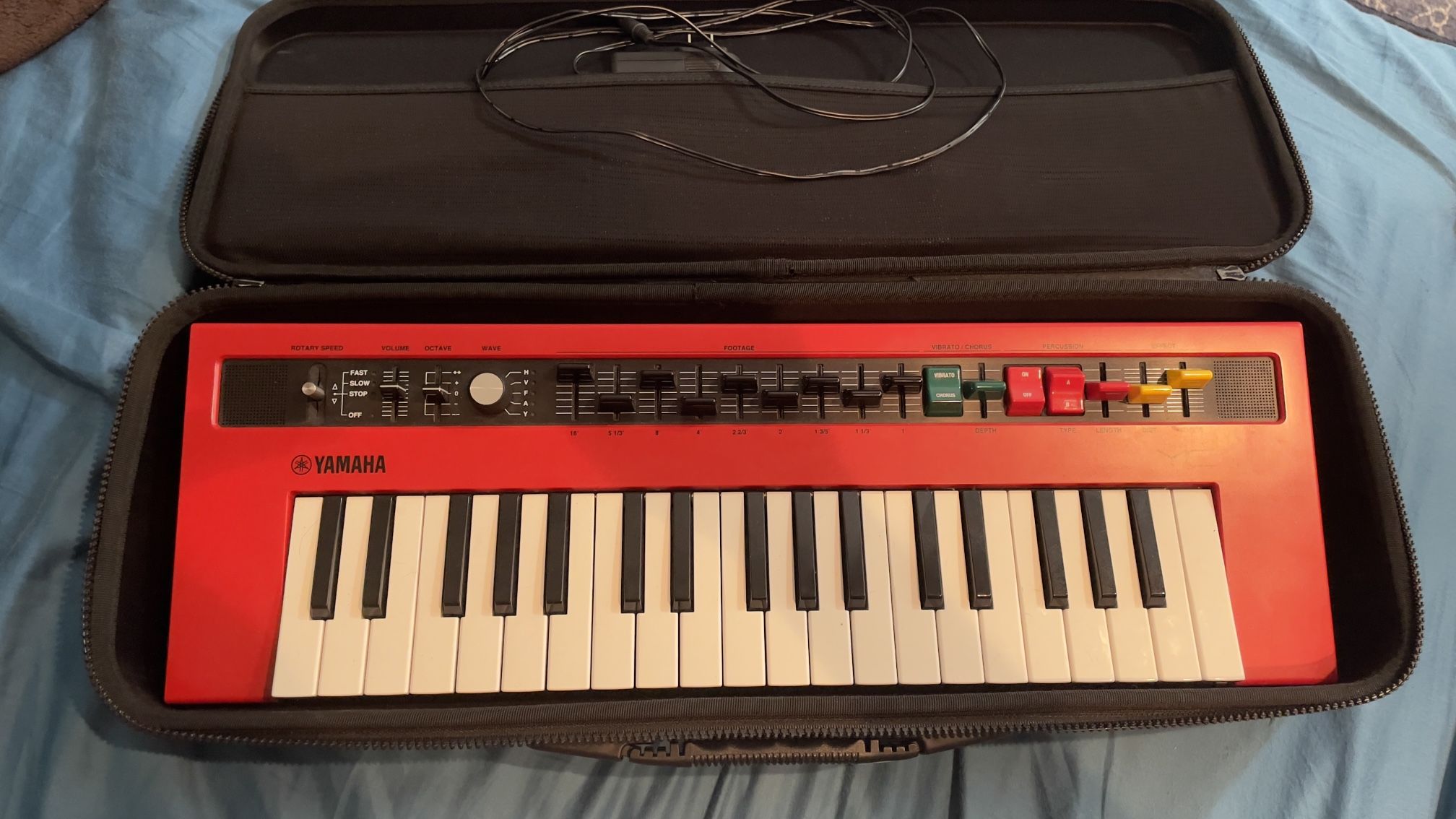Yamaha reface YC organ
