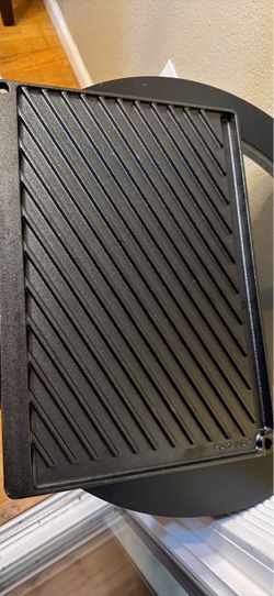 Cast Iron (lodge)Reversible Grill Griddle Pan
