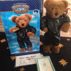 Walking /Talking / Singing    Antique   ELVIS  BEAR