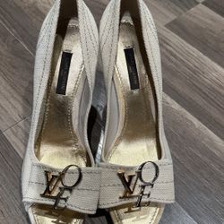 Louis Vuitton ,, Size ,, 6.5