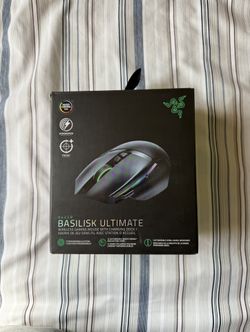 Razer Basilisk Ultimate (20K DPI) – Wireless Gaming Mouse + Charging Dock (Like New)