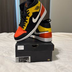 Air Jordan 1 Mid SE - Amarillo