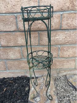 Plant stand