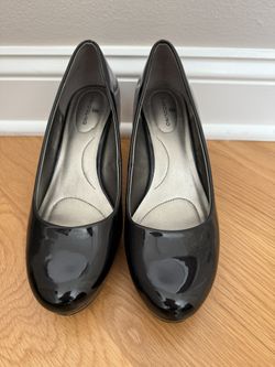Bandolino Pumps Black Patent Leather Size 8