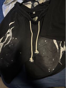 He’ll star shorts