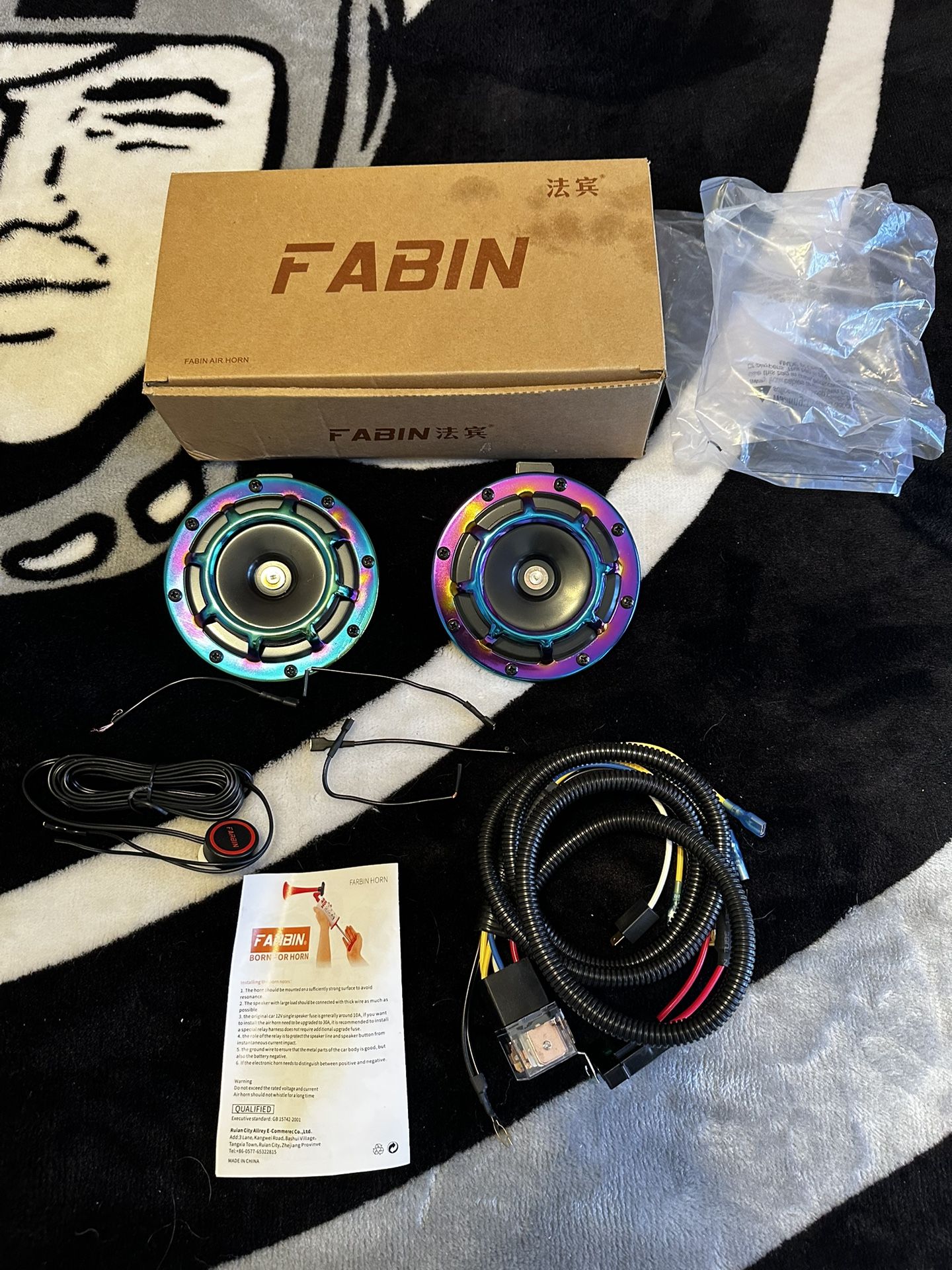 Universal car horn