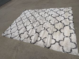 CARPET RUG TRELLIS DARK GRAY WHITE DESIGN