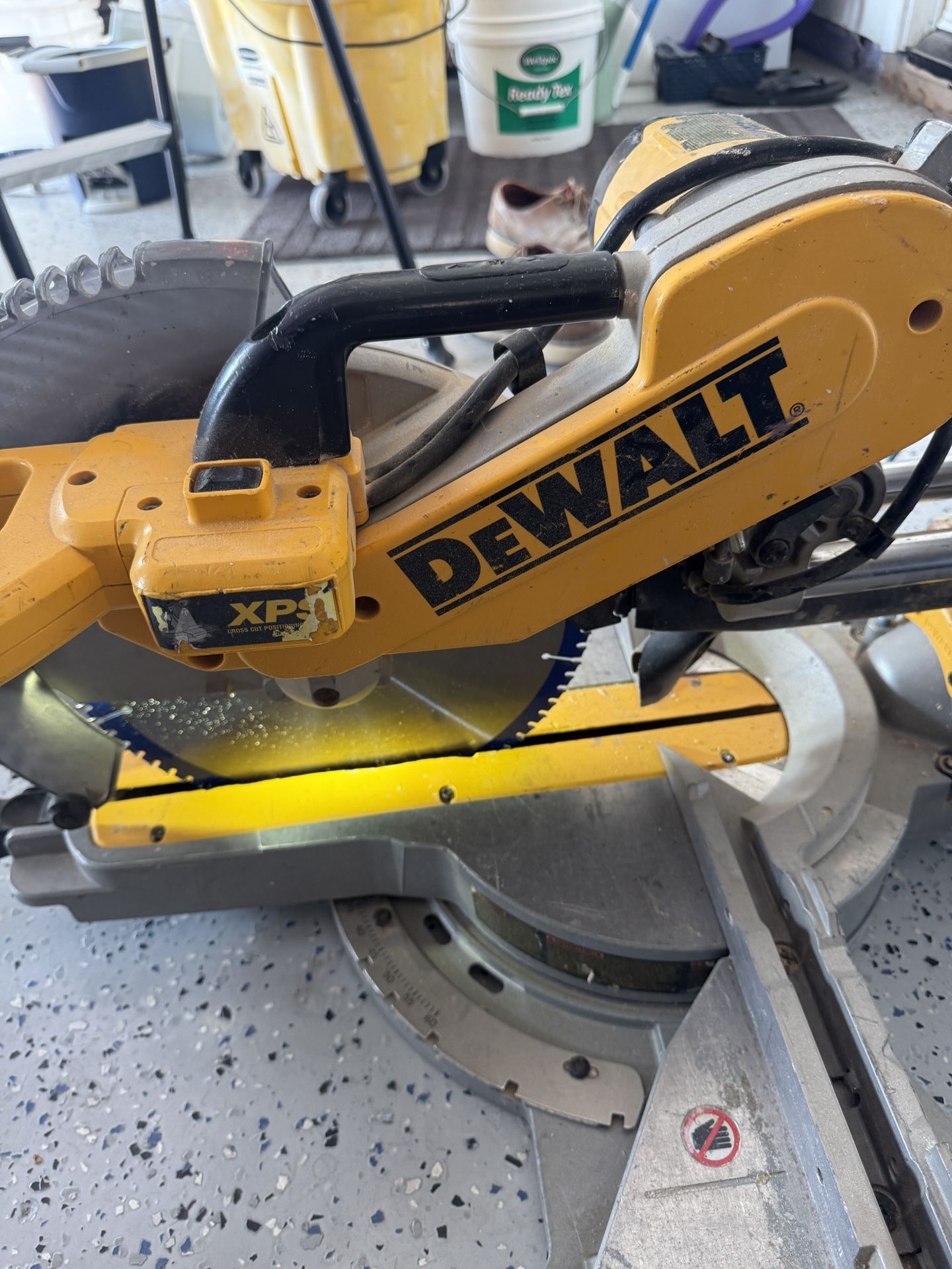Dewalt XR 12” Sliding Miter Saw