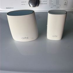 NETGEAR Orbi RBR20 Router And RBW30 Satellite