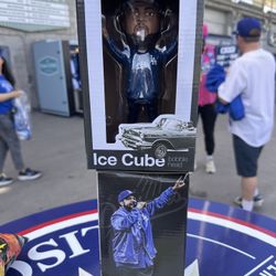 Ice Cube Bobblehead 