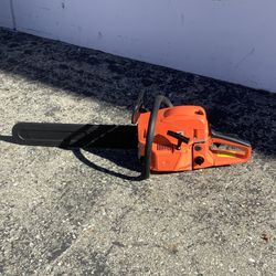 62 cc 2 Stroke Gas Chainsaw