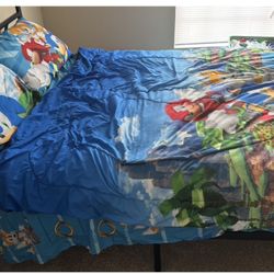 Raybee Full Size Bed Frame W/ Zylumi Full Size Mattress 