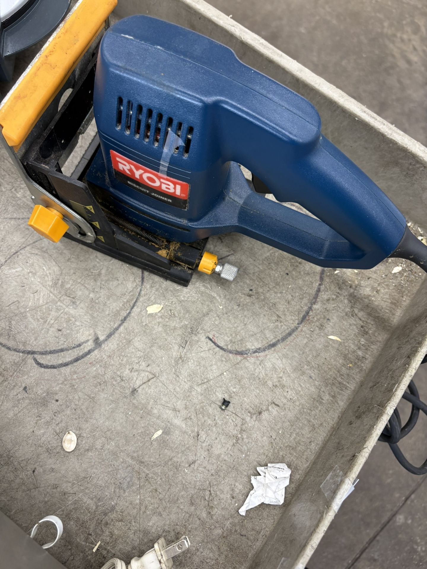 Ryobi Sander