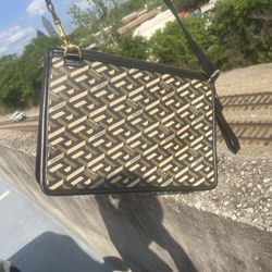 Versace authenticator Hand Bag 