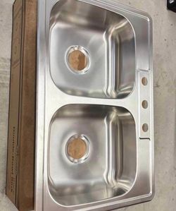 10 Sinks Brand new Premier Stainless Steel 33” Double Bowl