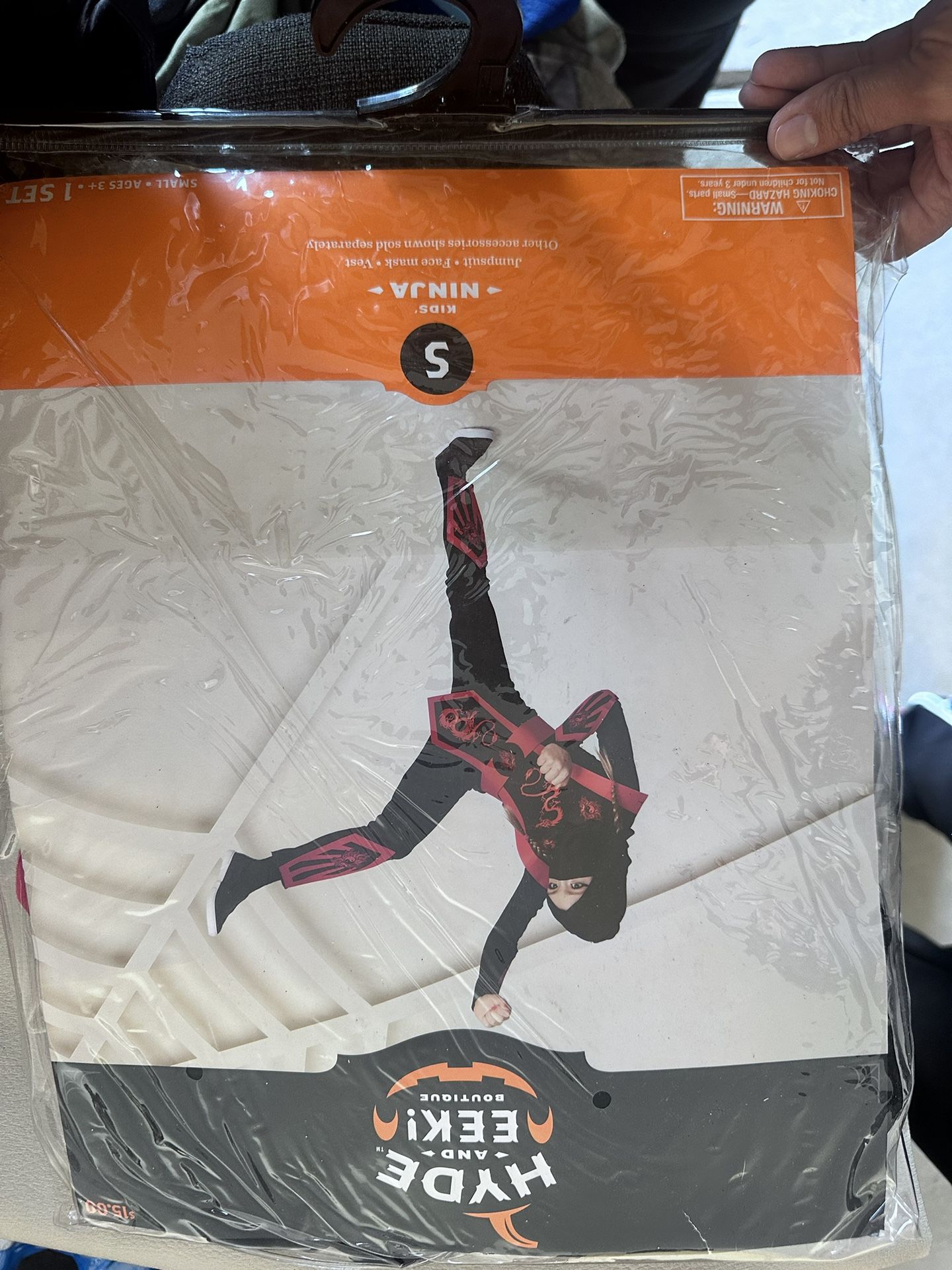 Kids ninja Costume Size S 6-7