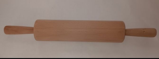 LIKE NEW wood rolling pin for baking $8 FIRM