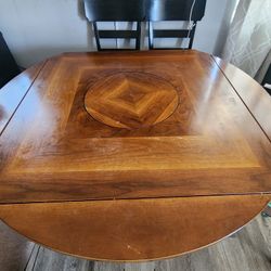 Dinning Table 