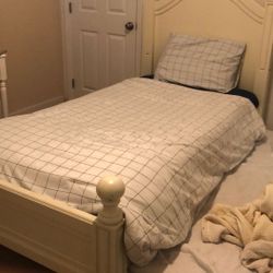  Pottery Barn Twin Bed 