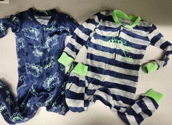 2 Mick Mack LTD Stegosaurus Pajamas Size 12 months