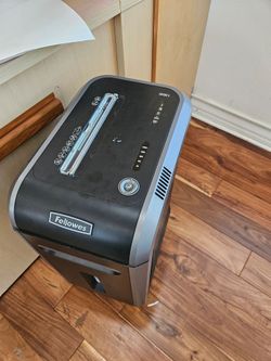 Fellowes Powershred 99Ci 18-Sheet 100% Jam-Proof Heavy Duty Shredder
