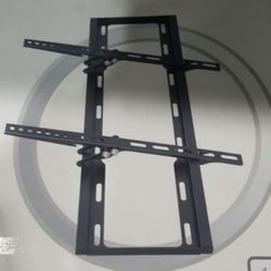 tilt  TV Wall Mount kit holds 40 to 70 inch.. new  In  Box  with hardware and instructions 